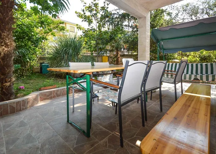 In - Istrien 27825 Pula